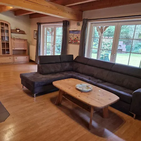 בית נופש Ferienhuus Bossel *